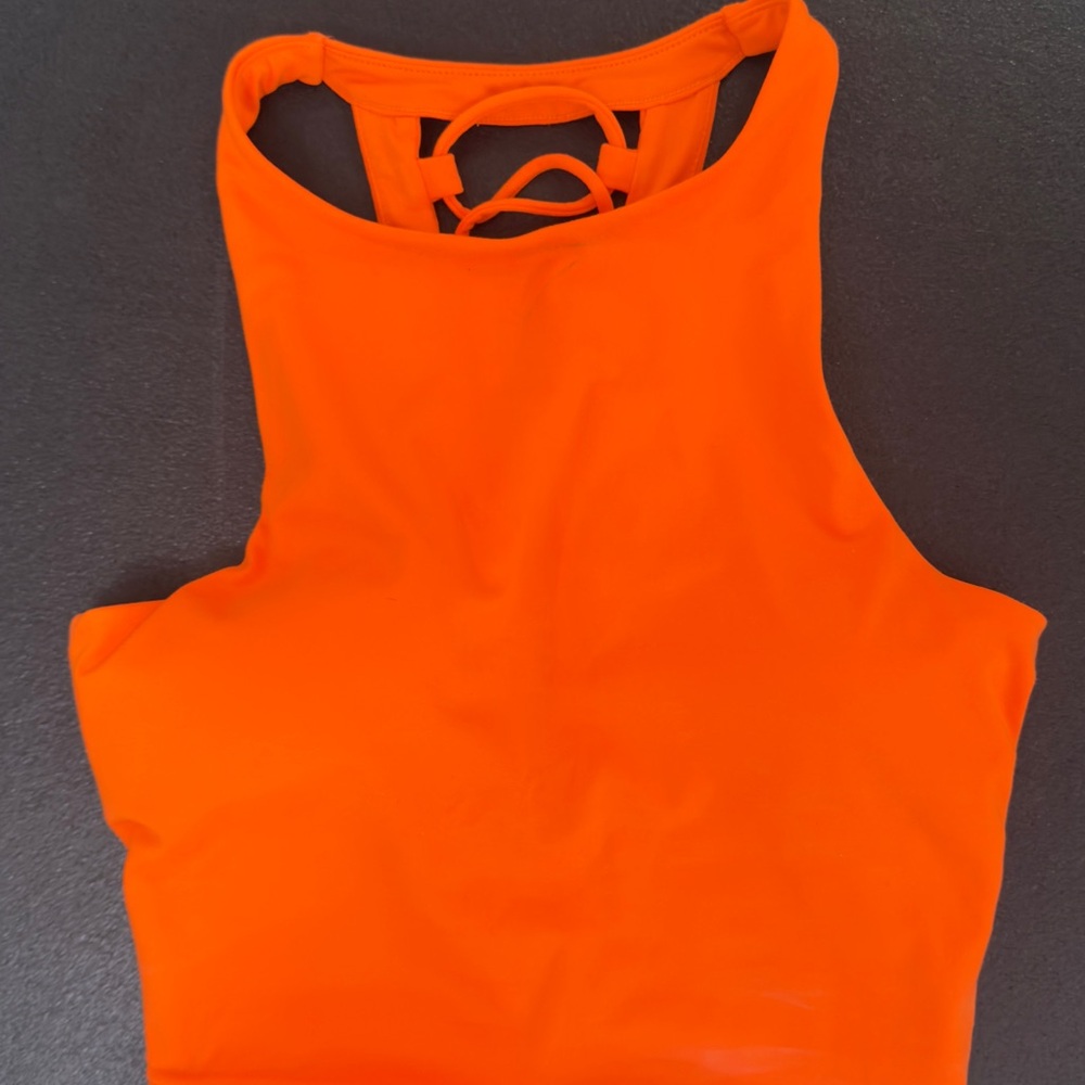 ALO Women’s High Neck Active Tank Top - Orange